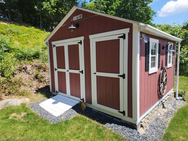 76 Brierwood Drive, Fitchburg, MA 01420