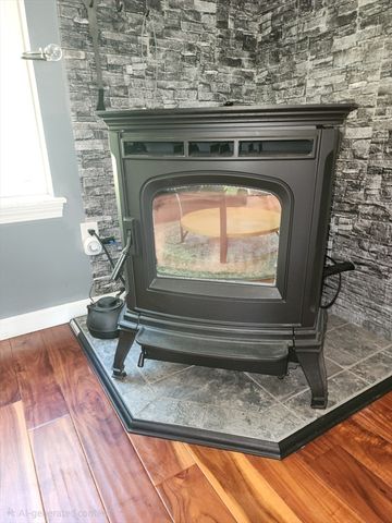 76 Brierwood Drive, Fitchburg, MA 01420