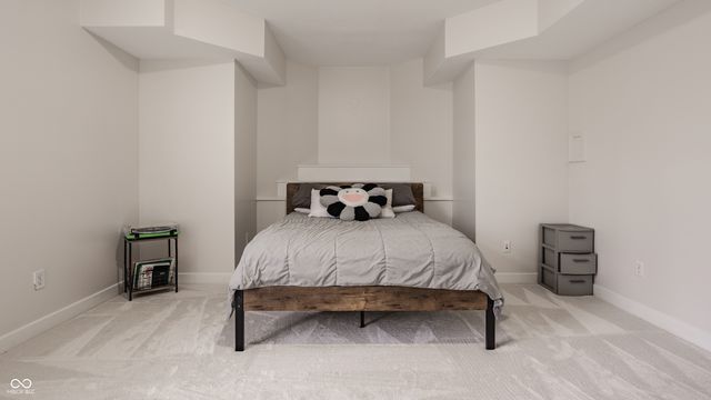 4548 Chase Oak Court, Zionsville, IN 46077