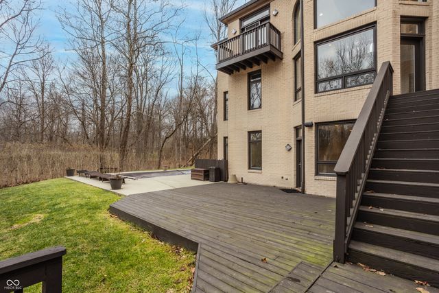 4548 Chase Oak Court, Zionsville, IN 46077