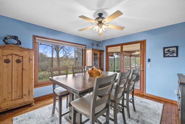 27421 Le Mays COURT, Waterford, WI 53185