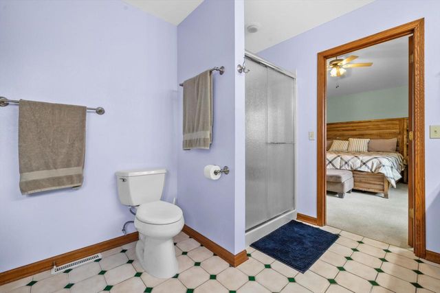 27421 Le Mays COURT, Waterford, WI 53185