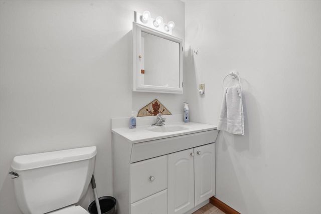 27421 Le Mays COURT, Waterford, WI 53185
