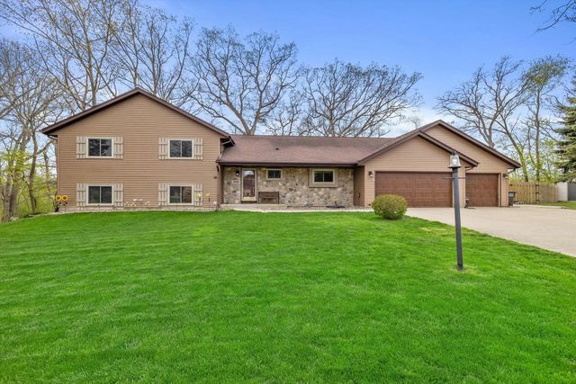 27421 Le Mays COURT, Waterford, WI 53185
