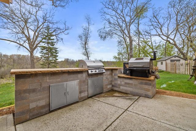 27421 Le Mays COURT, Waterford, WI 53185
