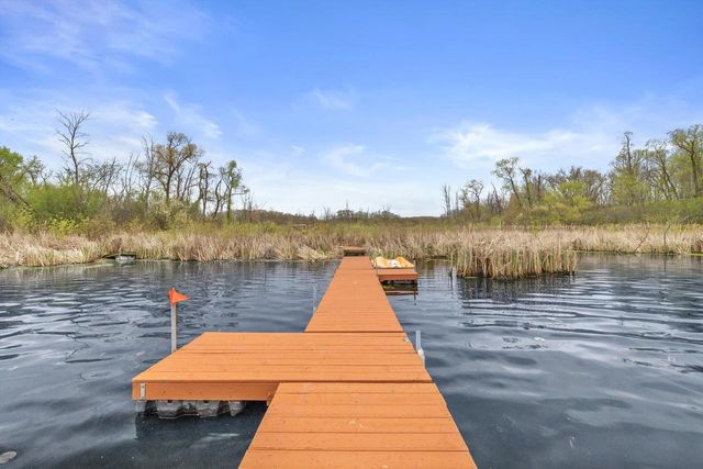 27421 Le Mays COURT, Waterford, WI 53185