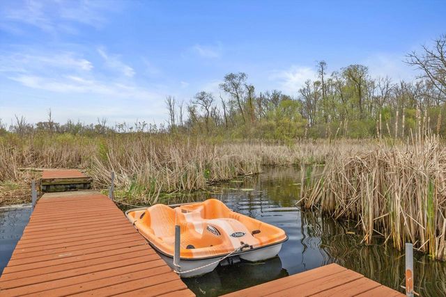 27421 Le Mays COURT, Waterford, WI 53185