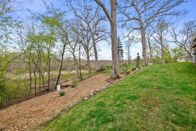 27421 Le Mays COURT, Waterford, WI 53185
