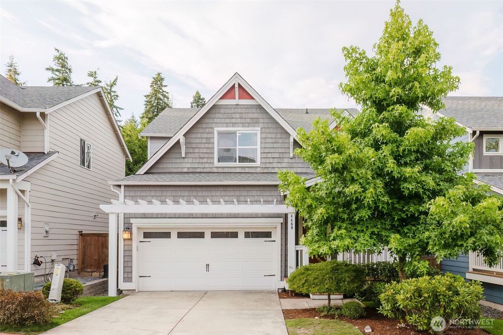 4460 NW Arriva Way, Silverdale, WA 98383