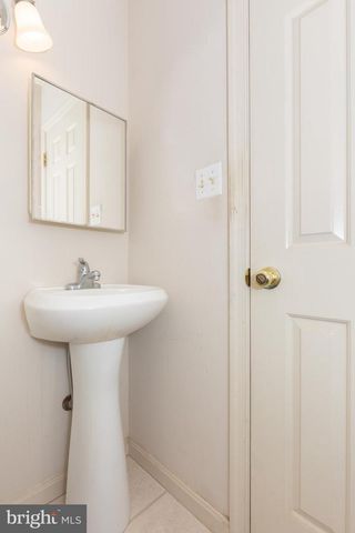 4107 MURPHYS RUN CT, Hampstead, MD 21074