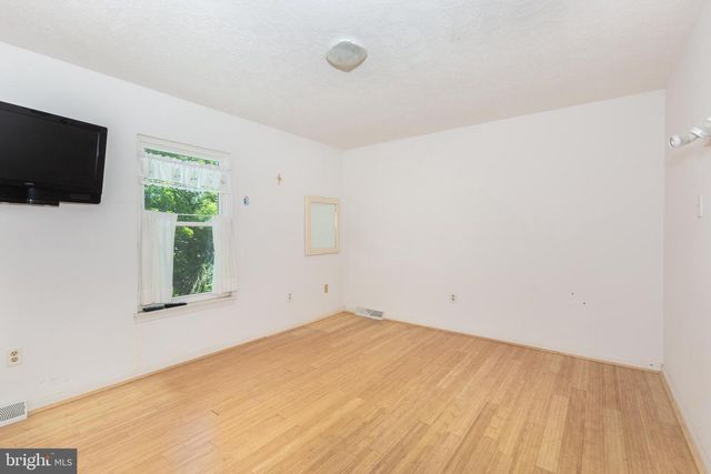 4107 MURPHYS RUN CT, Hampstead, MD 21074