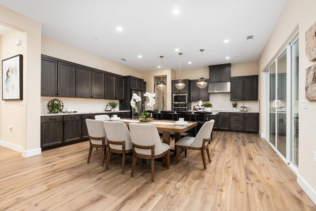 348 N Vista Ave, Fowler, CA 93625