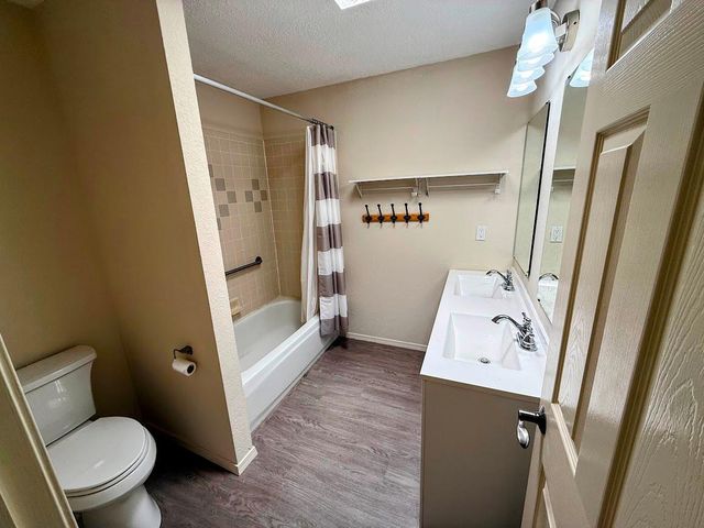 2900 Vista del Rey 30A, Albuquerque, NM 87112