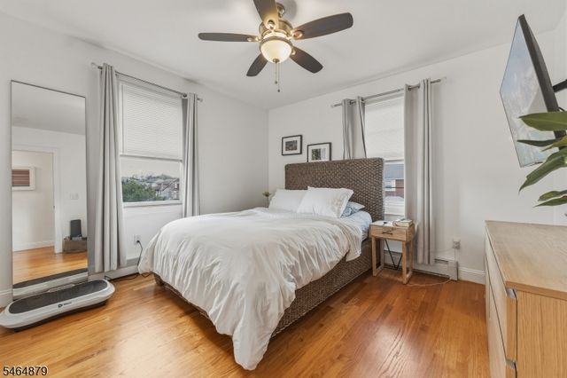 233 Grove St, Woodbridge Twp., NJ 07095