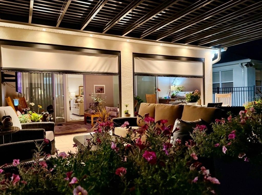 Image 28 of property listing at 13343 SUNNY RETREAT LANE, Winter Garden, FL 34787