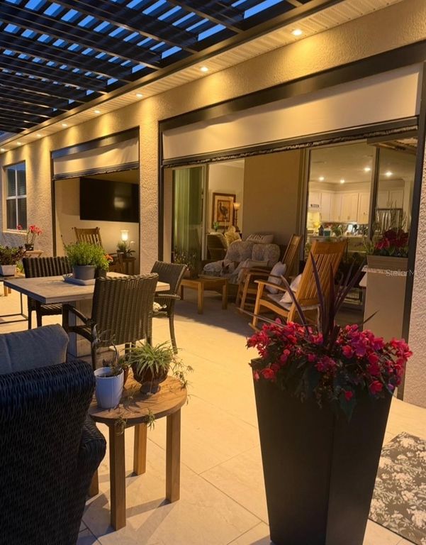 Image 40 of property listing at 13343 SUNNY RETREAT LANE, Winter Garden, FL 34787