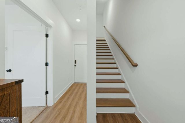 104 Mission Way SE, Atlanta, GA 30315