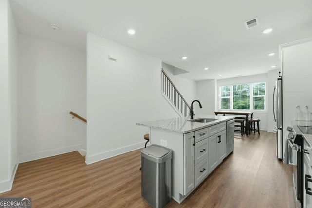 104 Mission Way SE, Atlanta, GA 30315