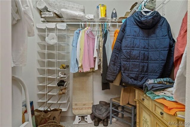 5156 S Swiftwater Way, Homosassa, FL 34448