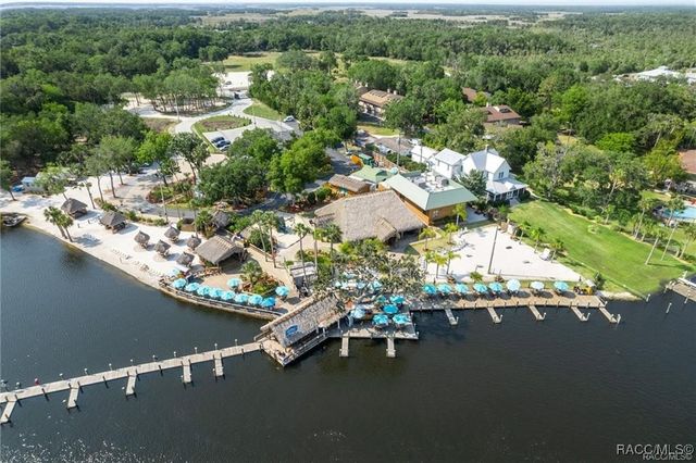 5156 S Swiftwater Way, Homosassa, FL 34448