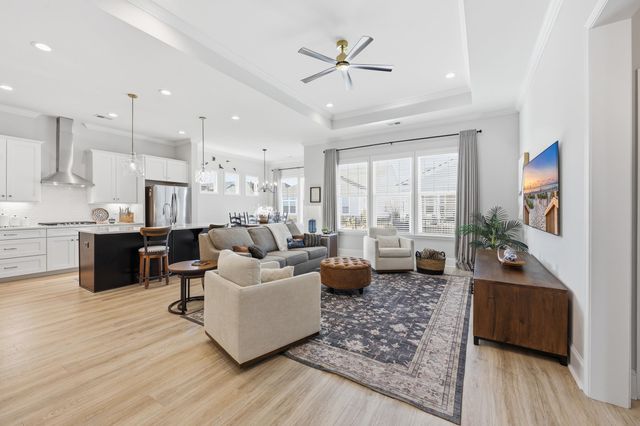 6431 Berg St., Murrells Inlet, SC 29576