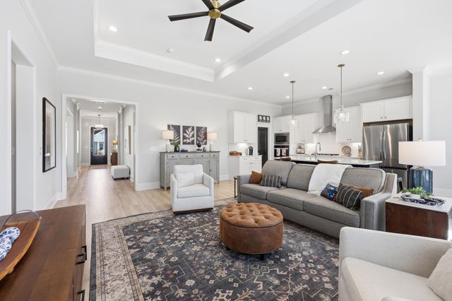 6431 Berg St., Murrells Inlet, SC 29576