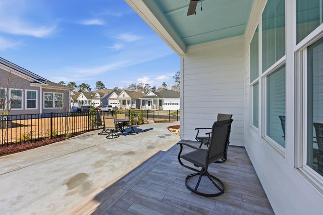 6431 Berg St., Murrells Inlet, SC 29576
