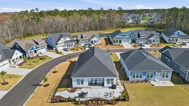 6431 Berg St., Murrells Inlet, SC 29576