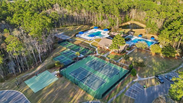 6431 Berg St., Murrells Inlet, SC 29576