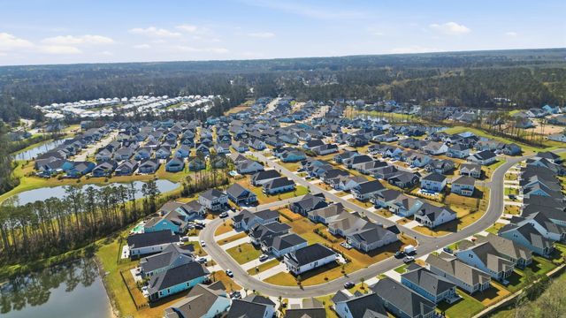 6431 Berg St., Murrells Inlet, SC 29576