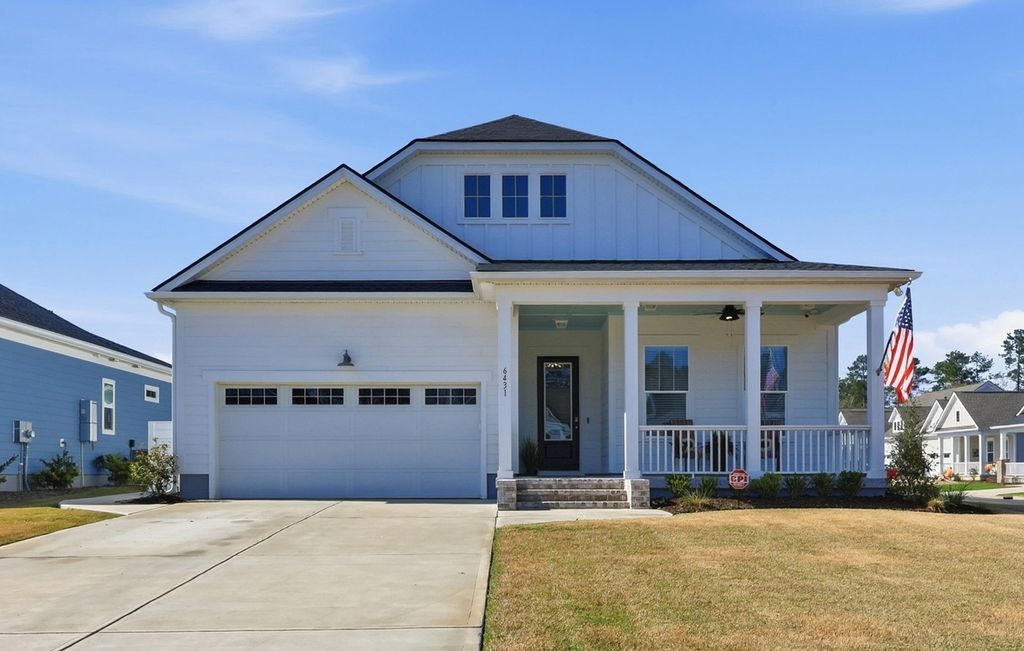 6431 Berg St., Murrells Inlet, SC 29576