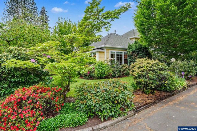 430 Luther St S, Salem, OR 97302