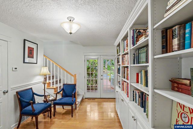 430 Luther St S, Salem, OR 97302