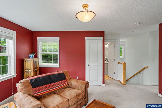 430 Luther St S, Salem, OR 97302