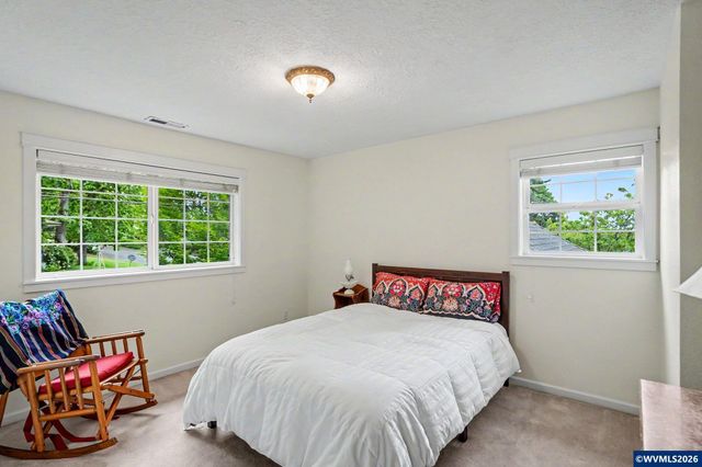 430 Luther St S, Salem, OR 97302