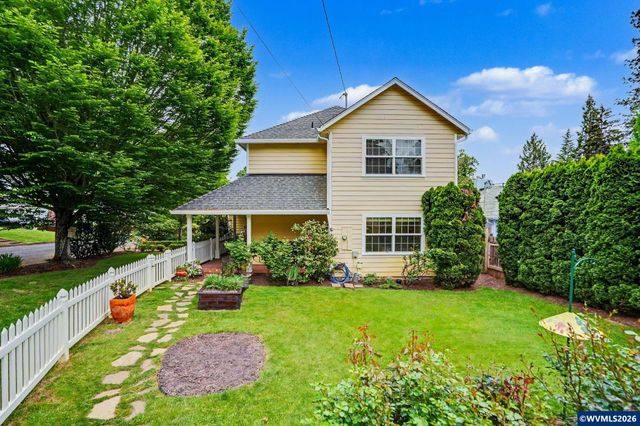 430 Luther St S, Salem, OR 97302