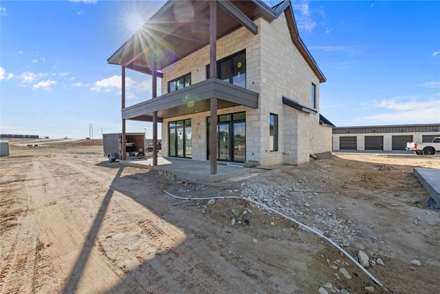 355 Emma Jean Trail, Iredell, TX 76649