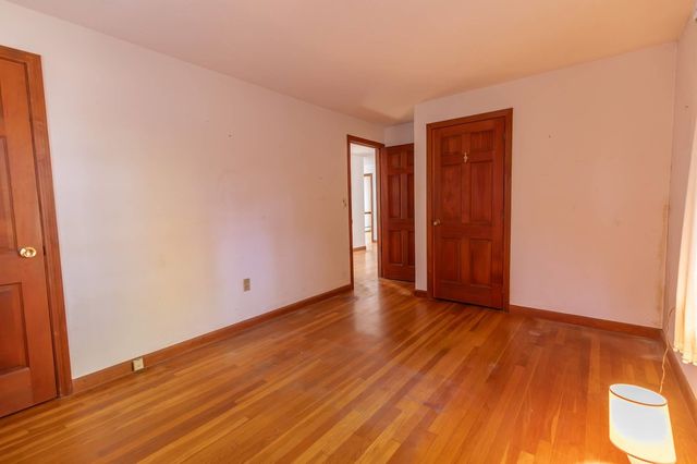 23 Currier Avenue, Peterborough, NH 03458