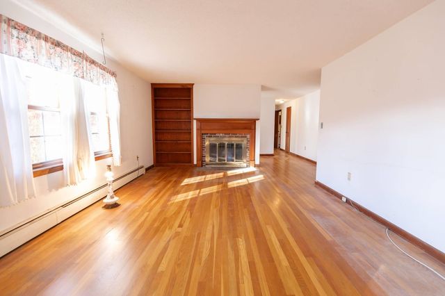 23 Currier Avenue, Peterborough, NH 03458