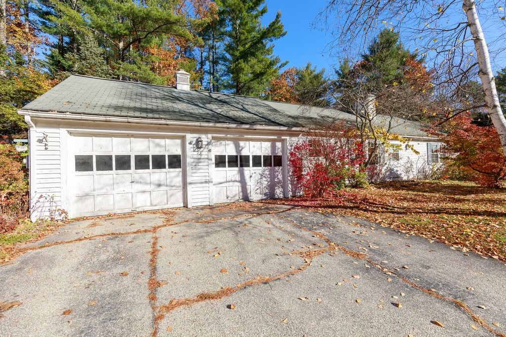 23 Currier Avenue, Peterborough, NH 03458