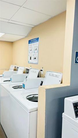 121 Golden Isles Dr 604, Hallandale Beach, FL 33009