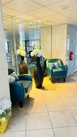 121 Golden Isles Dr 604, Hallandale Beach, FL 33009