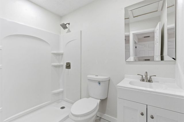 801 E Hill Street, Springfield, MO 65803