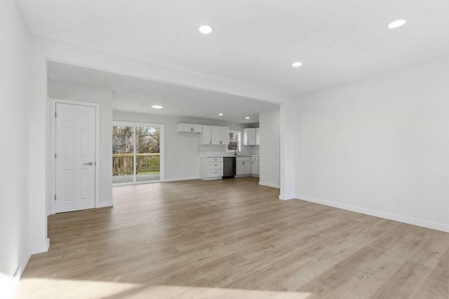 801 E Hill Street, Springfield, MO 65803