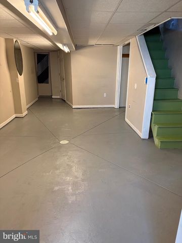 7134 GLENLOCH ST, Philadelphia, PA 19135