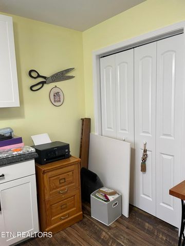 152 Oak Place Circle, Madisonville, TN 37354