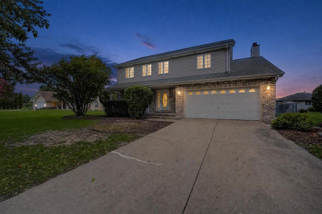 611 Flambeau Court, Romeoville, IL 60446 — photo 2
