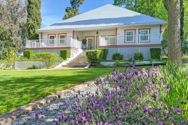 5150 Meadow Croft Ln, Pilot Hill, CA 95664
