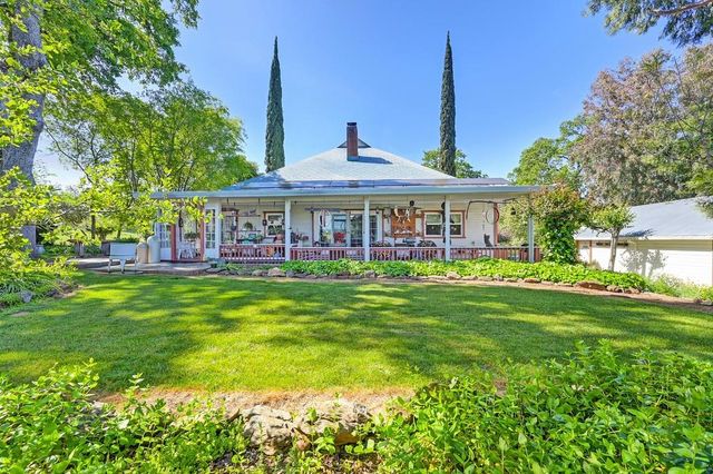 5150 Meadow Croft Ln, Pilot Hill, CA 95664