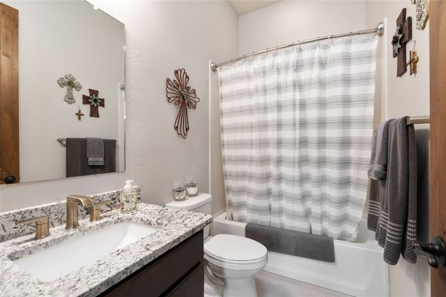 74 Paseo Las Terrazas, Santa Fe, NM 87506